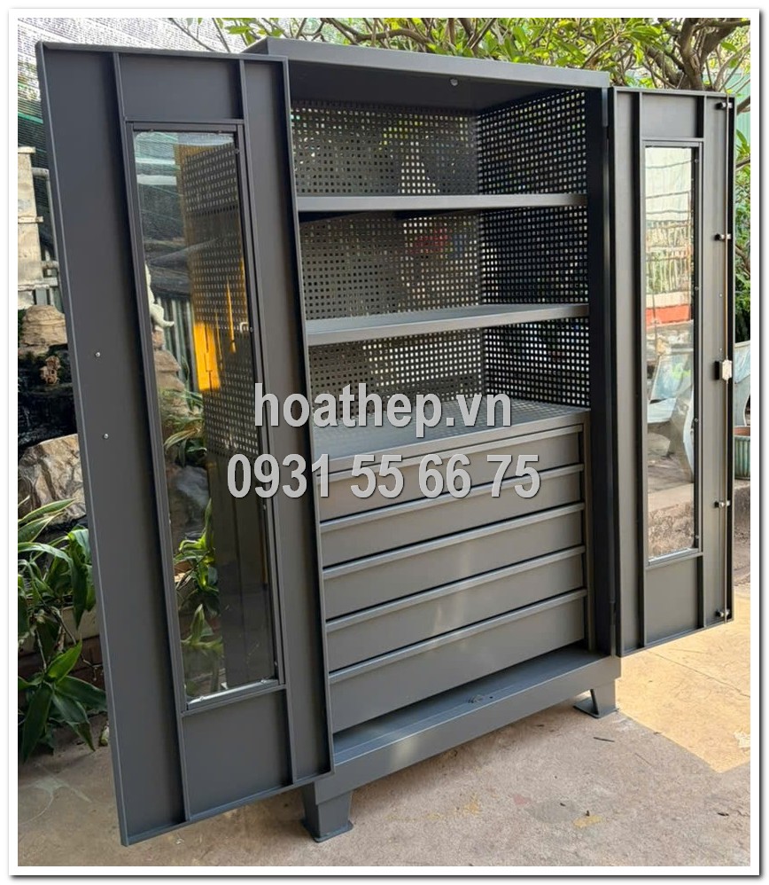 tủ trưng b&agrave;y dụng cụ c&oacute; k&iacute;nh, tủ đựng linh kiện mặt k&iacute;nh, tủ k&iacute;nh để đồ nghề, tủ display dụng cụ cầm tay, tủ k&iacute;nh c&oacute; kh&oacute;a, kệ đựng phụ kiện cơ kh&iacute;